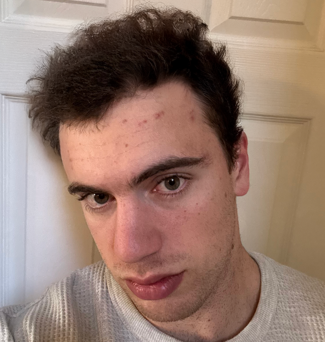 Alt image
